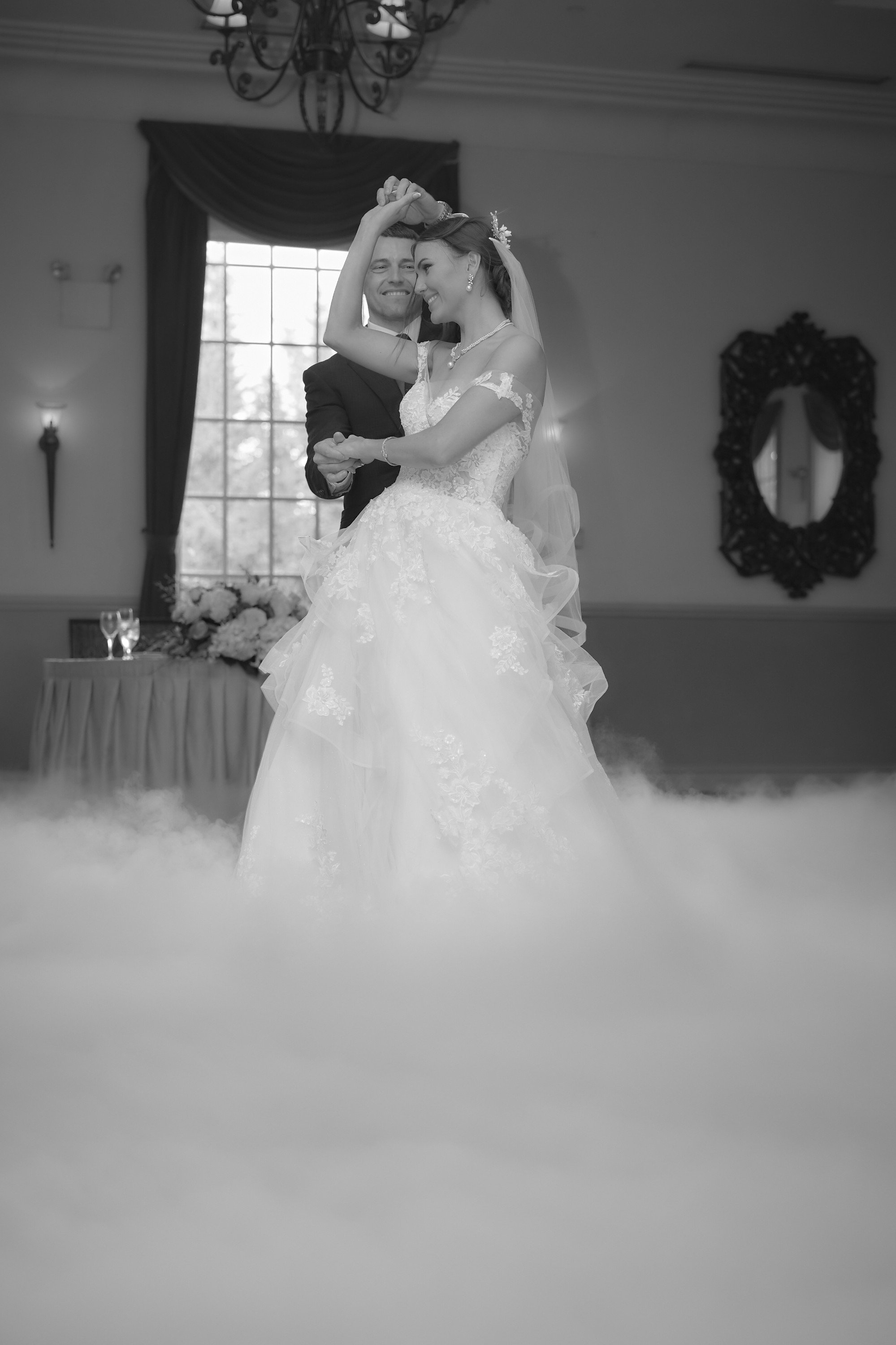 carousel-hero-element image-1