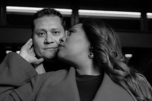 mobile - carousel-hero-element image-4